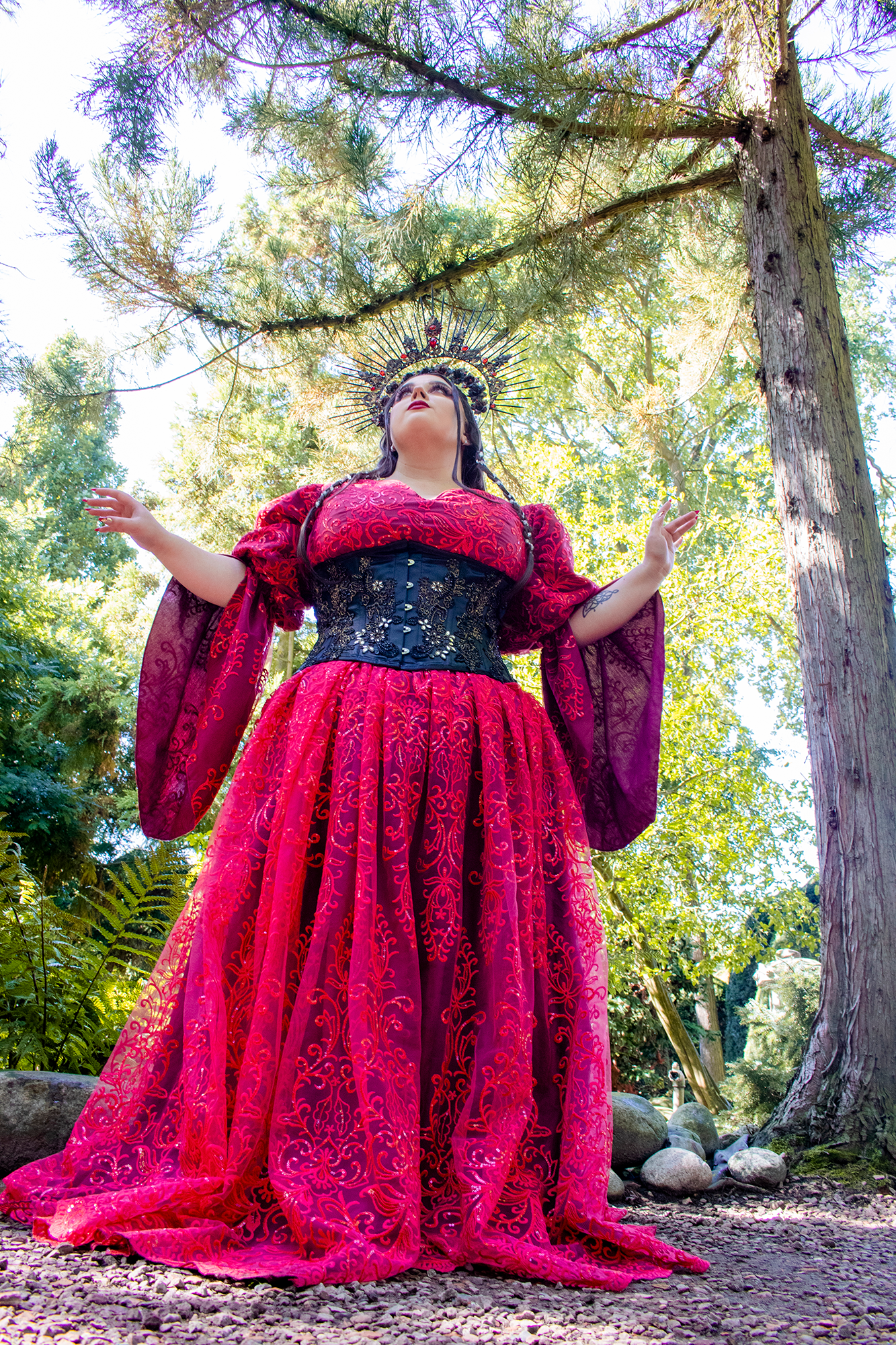 Elegant lace dress Red by Odette Design